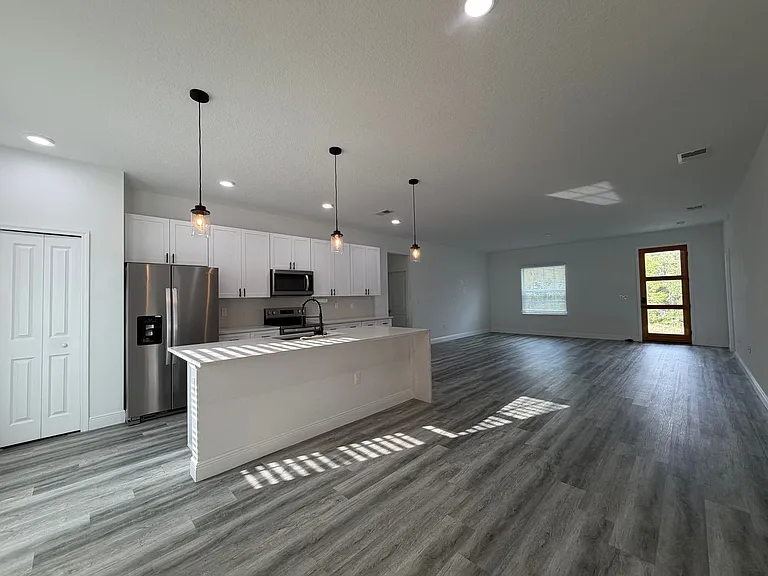 16950 SW 42nd Avenue Rd — Photo 5
