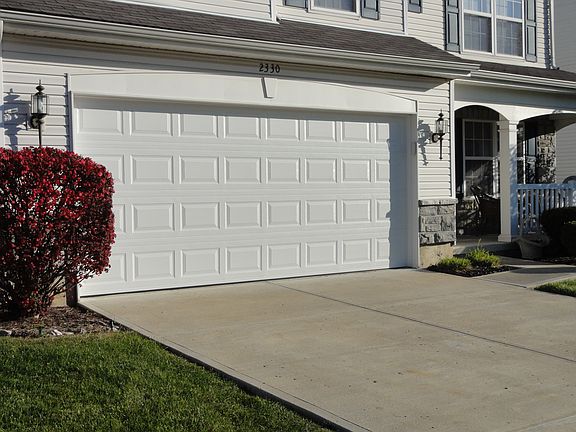 4th image of 2330 Hazelnut Dr