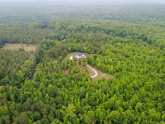 3rd image of 846 Briggs Rd
