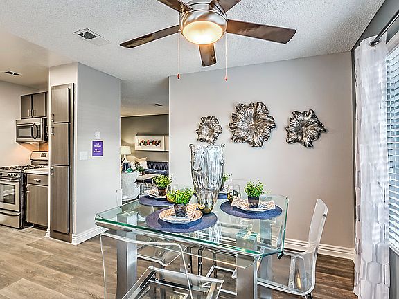 3rd image of 2500 N Rainbow Blvd APT 1067