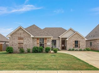 202 Jamestowne Blvd, Benton, LA 71006
