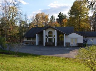 9660 Mulberry Rd, Chesterland, OH 44026