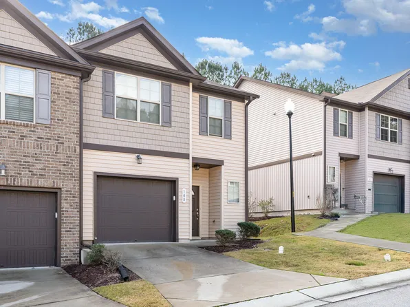 108 Bella Pl, Holly Springs, NC 27540
