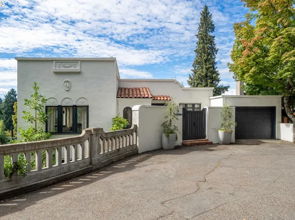 2627 SW Georgian Pl, Portland, OR 97201