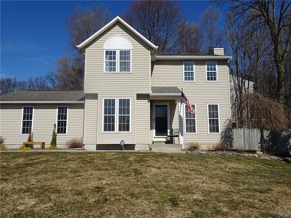 1st image of 124 Old Semet Ln