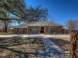 5506 Burgundy Dr, Greenville, TX 75402