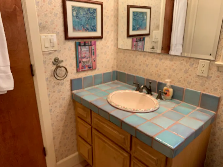 Bath off master and entrance.
