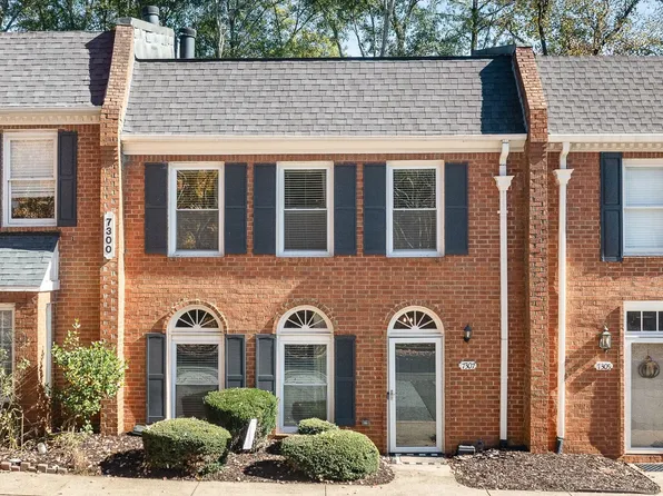 7307 Saint Charles Sq, Roswell, GA 30075