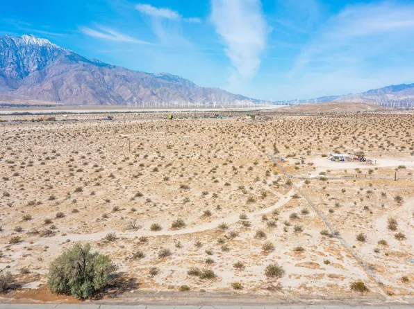 22215 Palm Dr, Desert Hot Springs, CA 92240