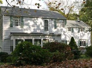 82 W Starz Rd, Cheswick, PA 15024