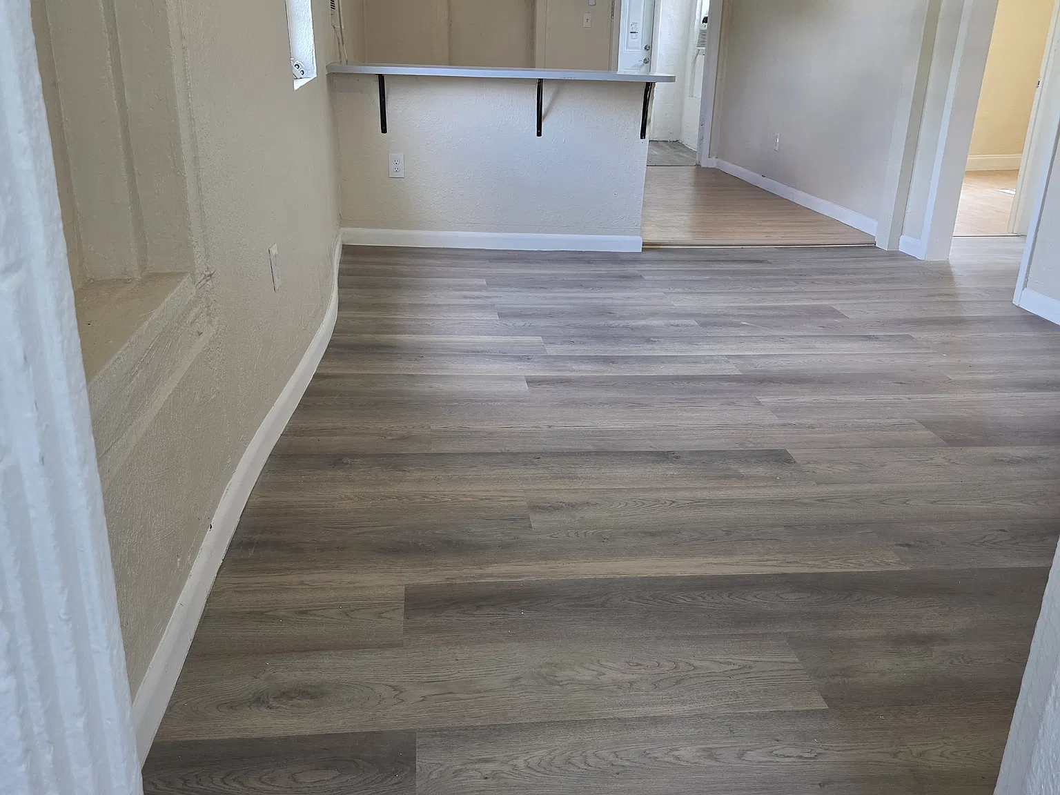 4644 NW 16th Ave — Photo 2