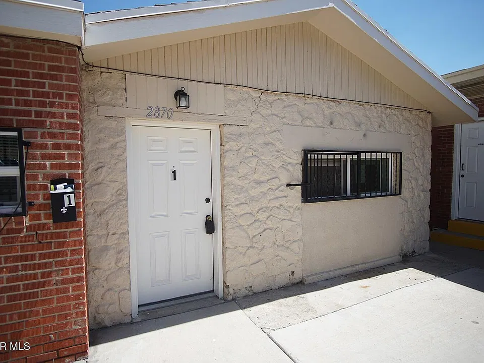 2870 Grant Ave #1