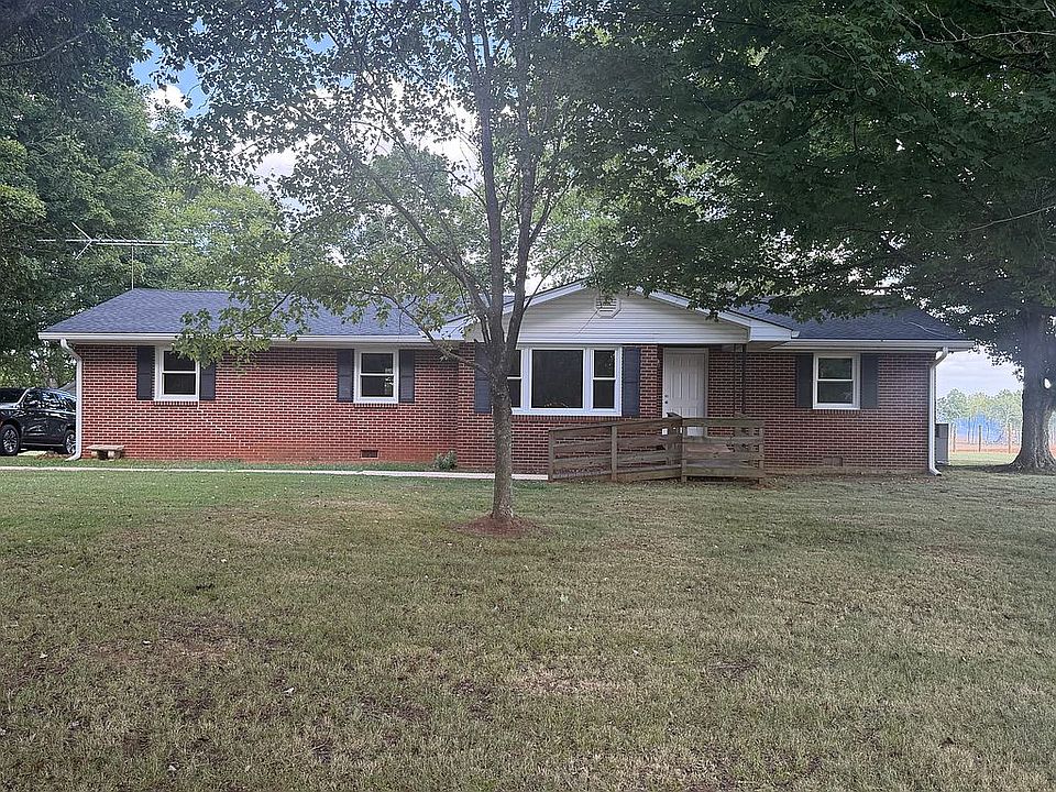 1st image of 398 El Bethel Rd