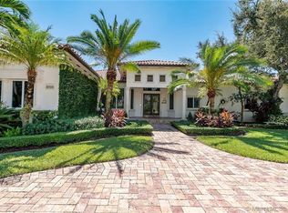 6940 SW 90th St, Pinecrest, FL 33156