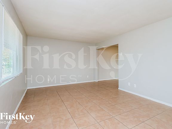 2nd image of 2049 E 3rd Dr