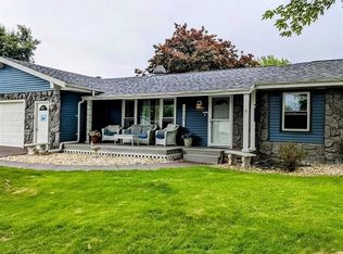 904 Princeton Rd, Janesville, WI 53546