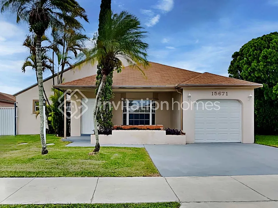 15671 SW 143rd Ave