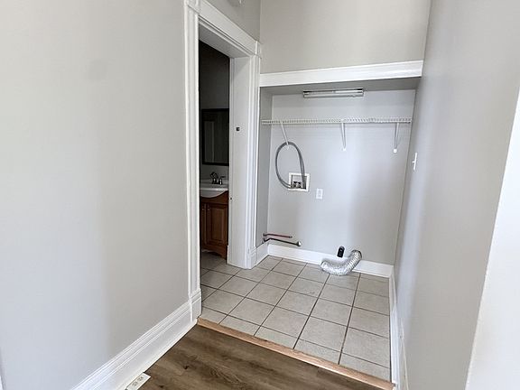 5th image of 340 S Main St #3