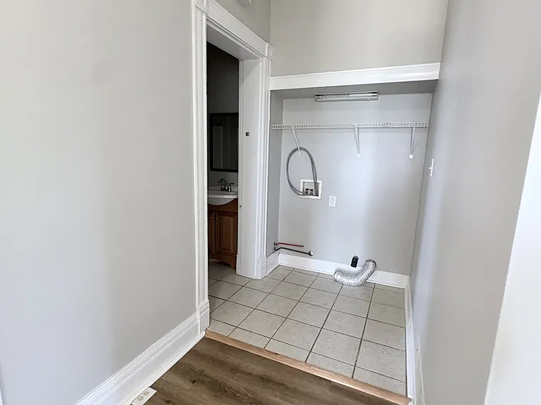 340 S Main St #3 — Photo 5