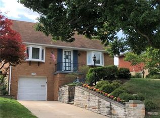 5392 Hacienda Dr, Pittsburgh, PA