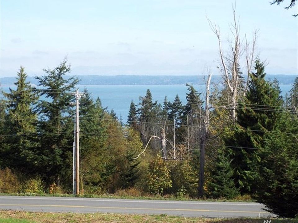 2nd image of 90 Coho Ln