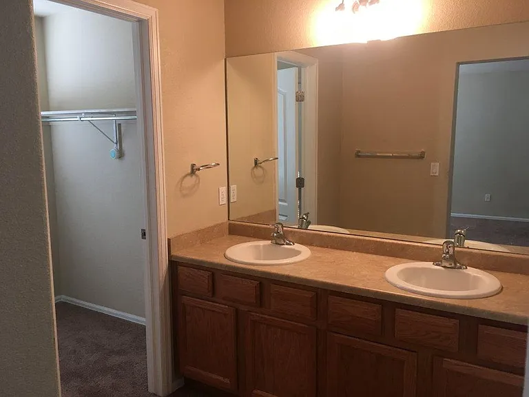 7628 Canyon Oak Dr — Photo 11