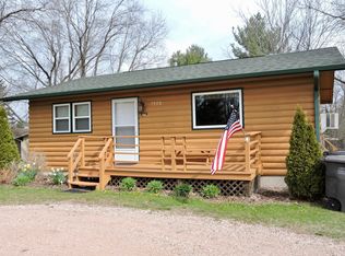 N7380 Mariner Hills Cir, Elkhorn, WI 53121