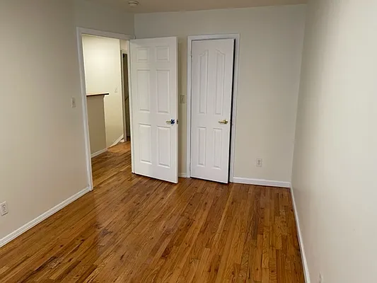 Rented by 18 REALTY | media 27