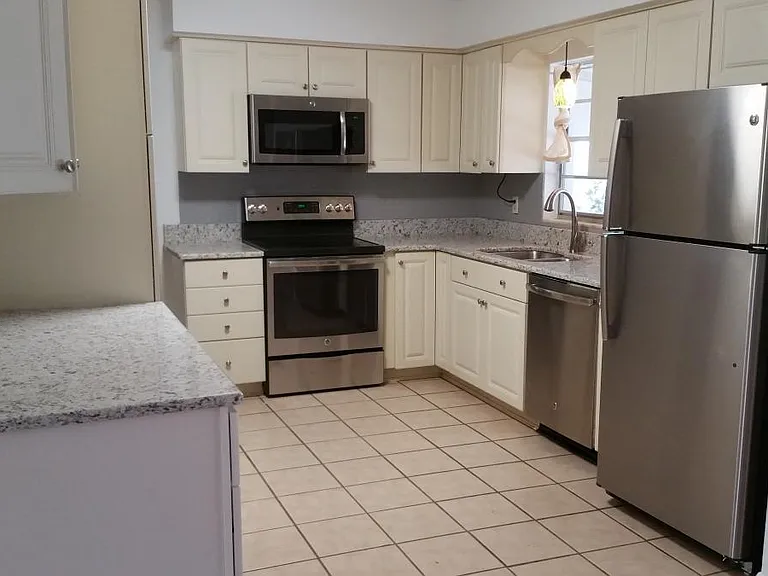 New kitchen