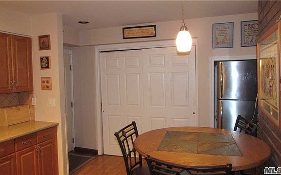 5th image of 87 Twig Ln