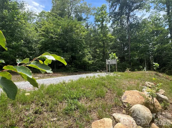 366 Dobson Knob Loop #7, Marion, NC 28752