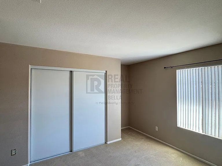 756 Conlon Dr — Photo 35