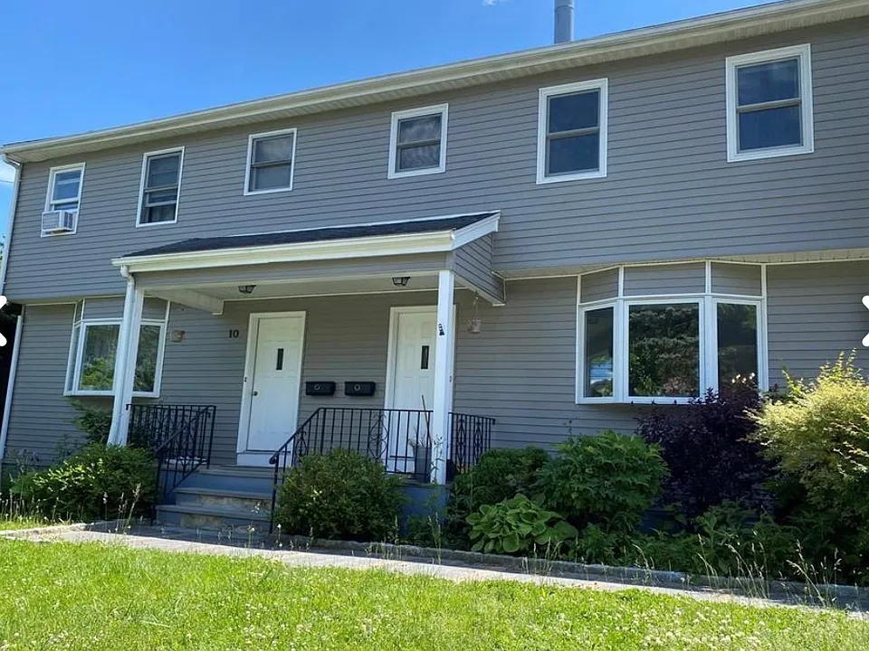 12 Locust St