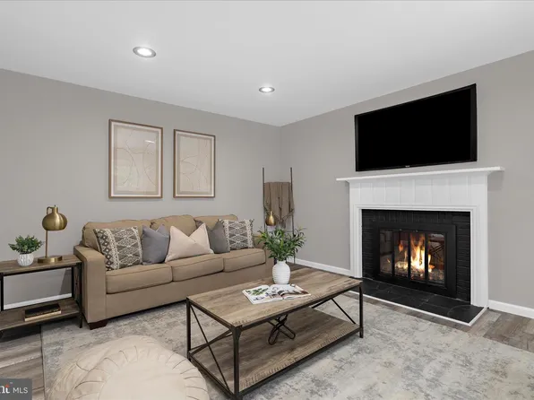 1316 Chilton Dr, Silver Spring, MD 20904