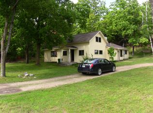 237 S Herman Rd, Suttons Bay, MI 49682