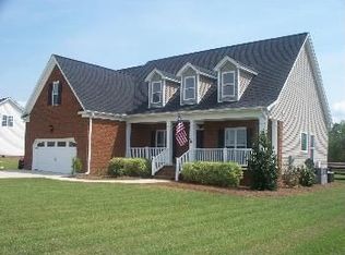 2388 Wheaton Village Dr, Greenville, NC 27858