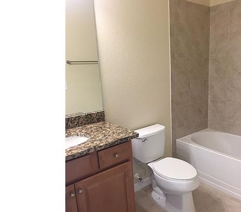 2nd image of 3696 Valle Santa Cir