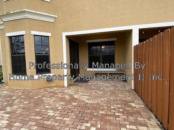 3rd image of 10181 Wellington Parc Dr