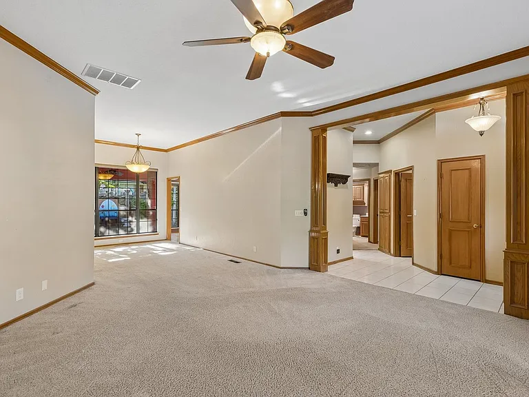1820 Chelsea Dr — Photo 14