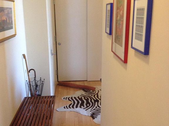 2nd image of 7500 Woodmont Ave #S1207