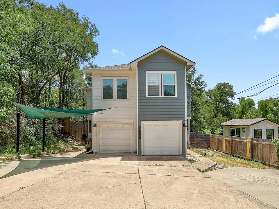 4803 Pecan Springs Rd #B