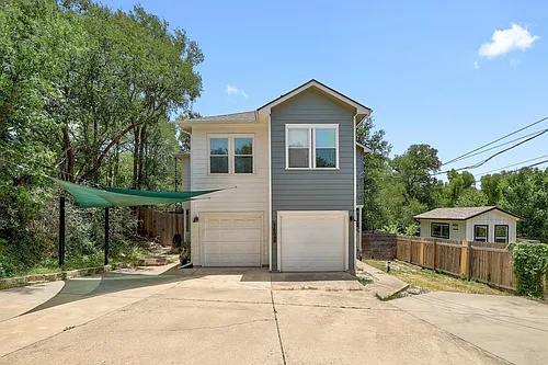 4803 Pecan Springs Rd #B Photo 1