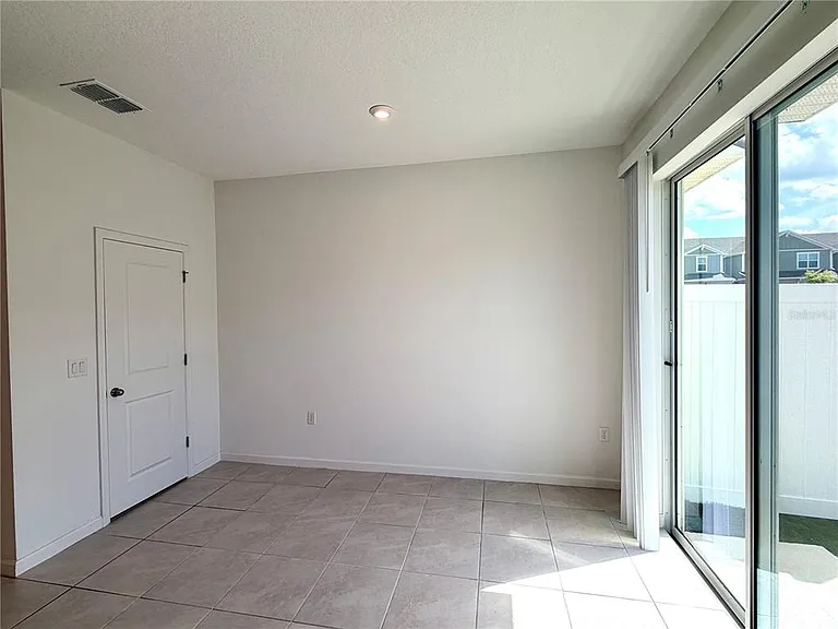 1106 Seaside Mist Trl — Photo 6