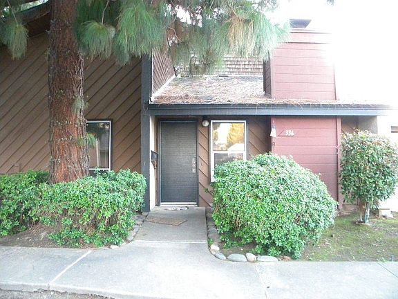 2nd image of 336 Bridge Pl