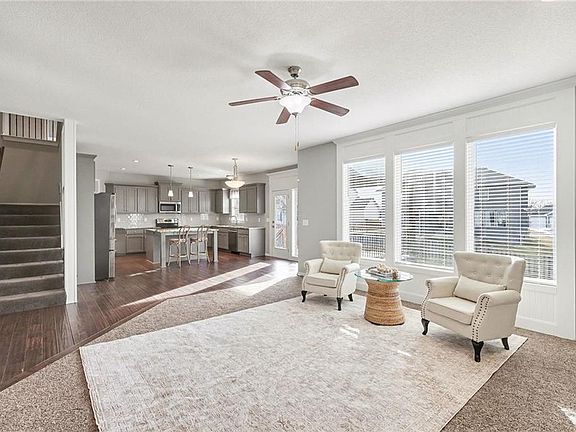 4th image of 20457 W 107th Ter