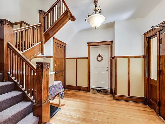 5th image of 4424 N Winchester Ave #1S