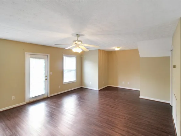 1477 N Donahue Dr APT 1803, Auburn, AL 36830