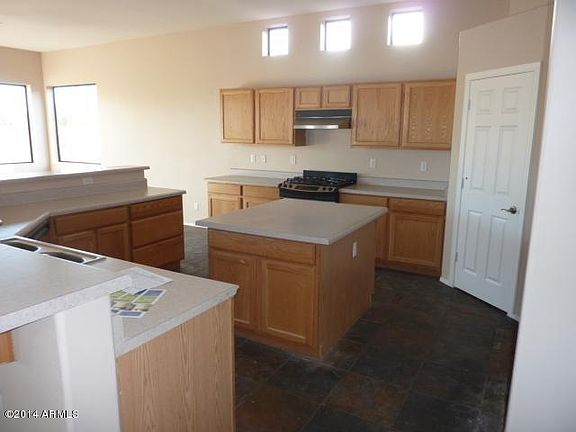 3rd image of 11336 E Enrose St