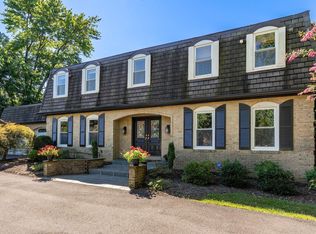 9912 Glenolden Dr, Potomac, MD 20854