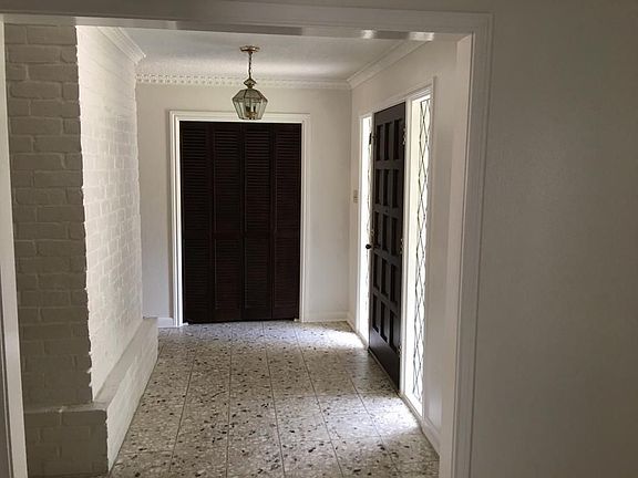 5th image of 9306 Longstaff Dr
